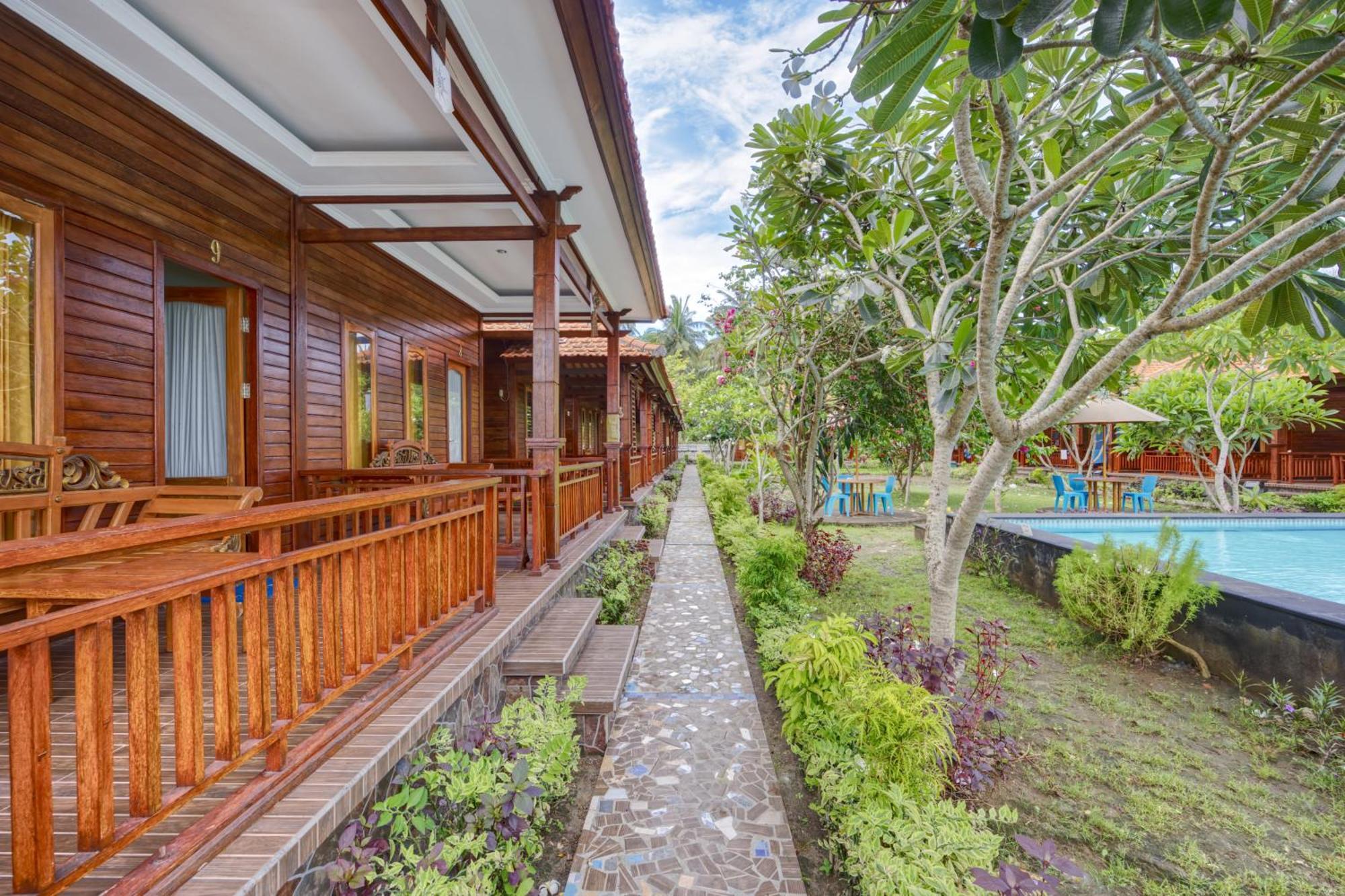 Putri Nusa Beach Ped Екстер'єр фото