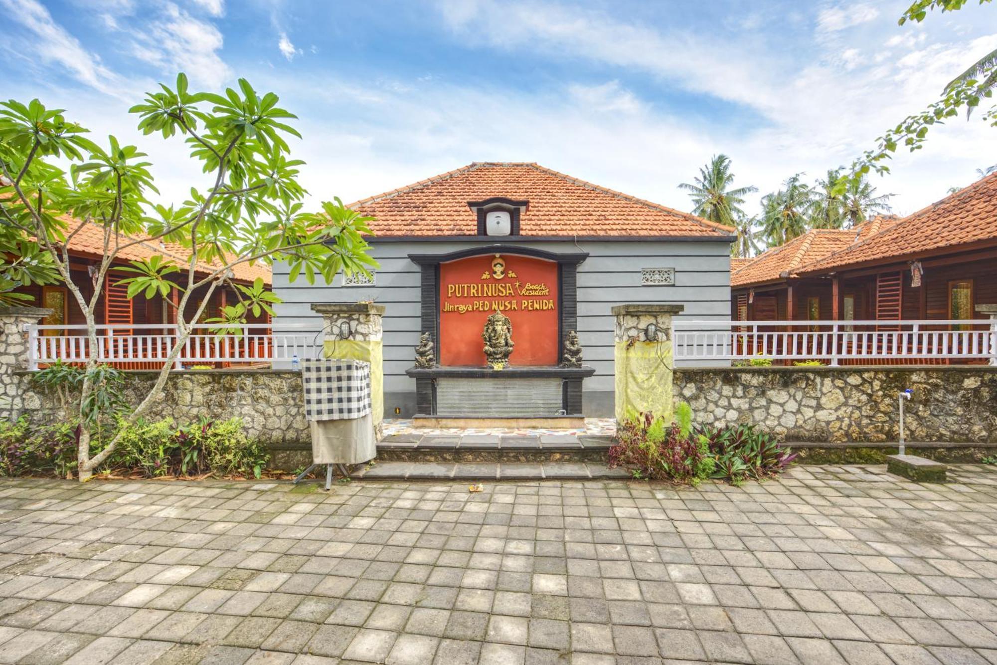 Putri Nusa Beach Ped Екстер'єр фото