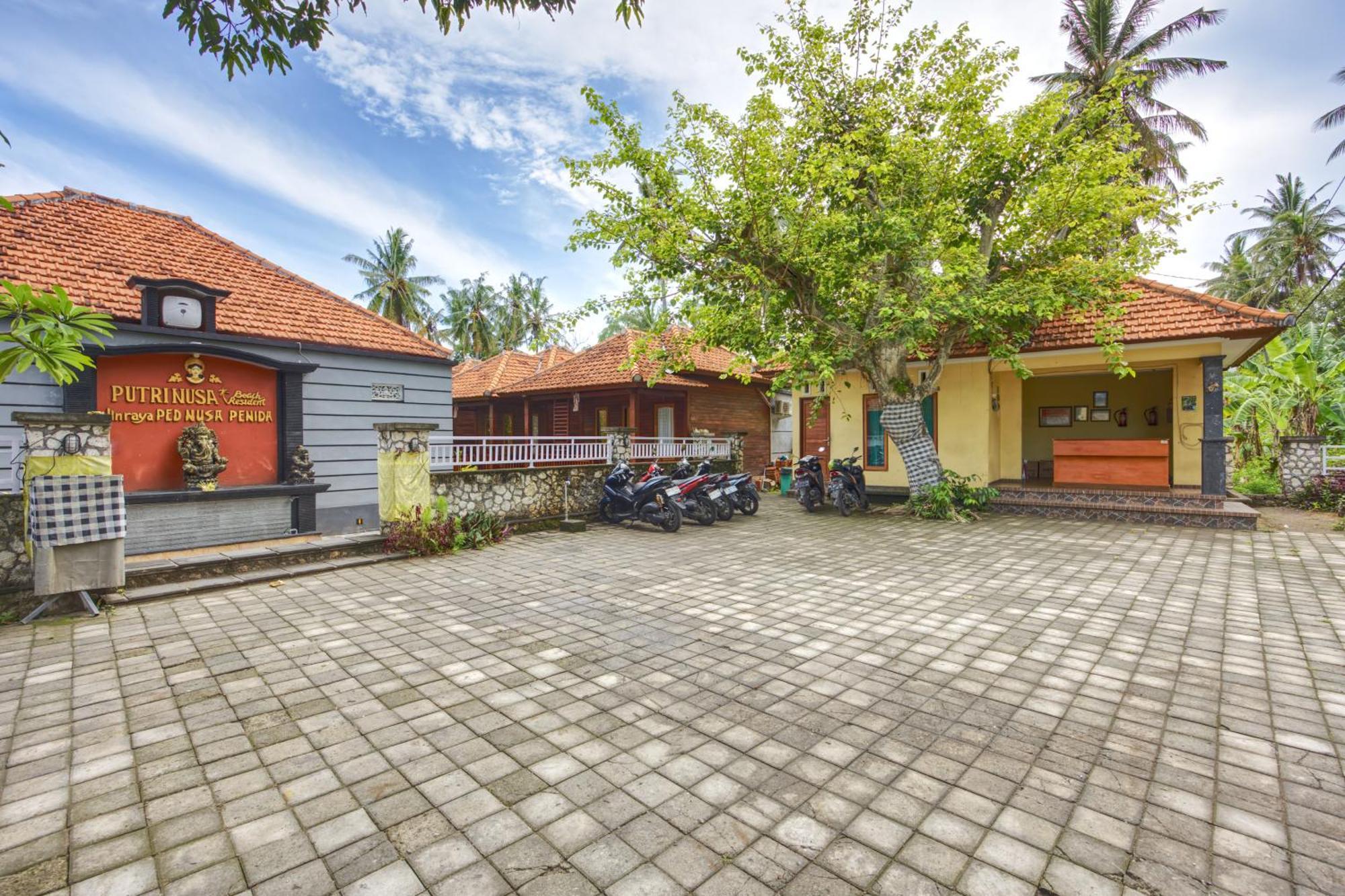 Putri Nusa Beach Ped Екстер'єр фото
