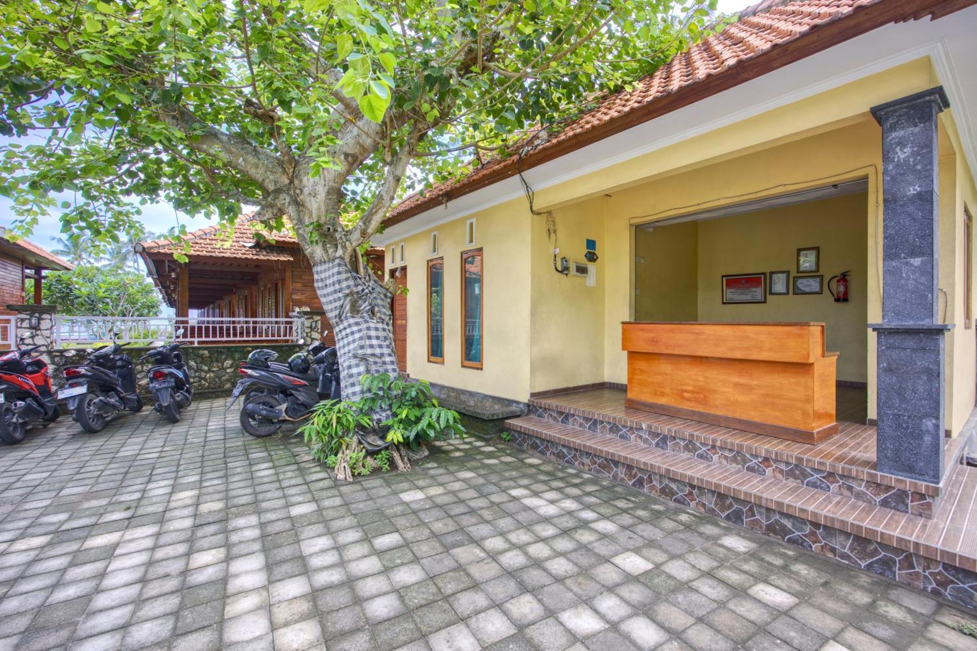 Putri Nusa Beach Ped Екстер'єр фото
